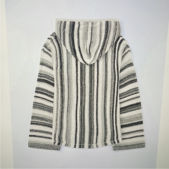 Striped pullover - Picture 5 of 5